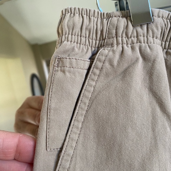 Woman’s Khaki Shorts, Sz M!🌻🌻 - Picture 3 of 7